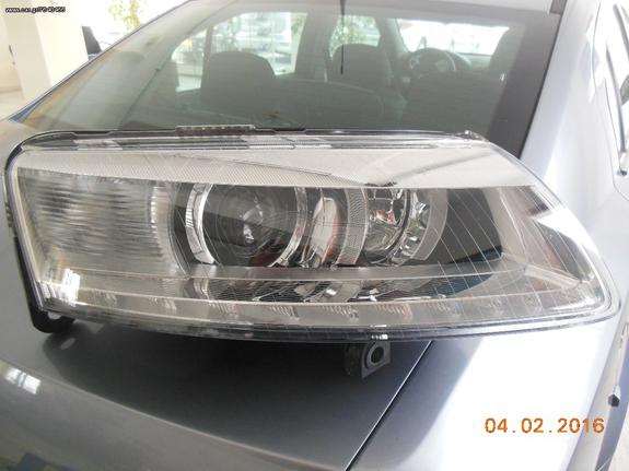 Headlight right front AUDI A6 XENON