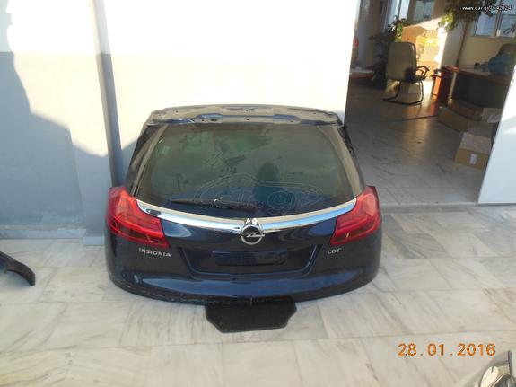 5th DOOR OPEL INSIGNIA 2010