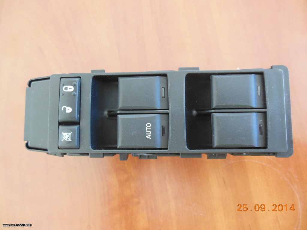 JEEP COMPASS 07 WINDOW SWITCH